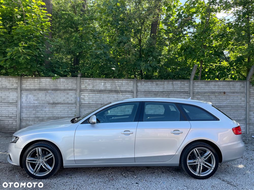 Audi A4 Avant 2.0 TDI DPF Attraction - 9