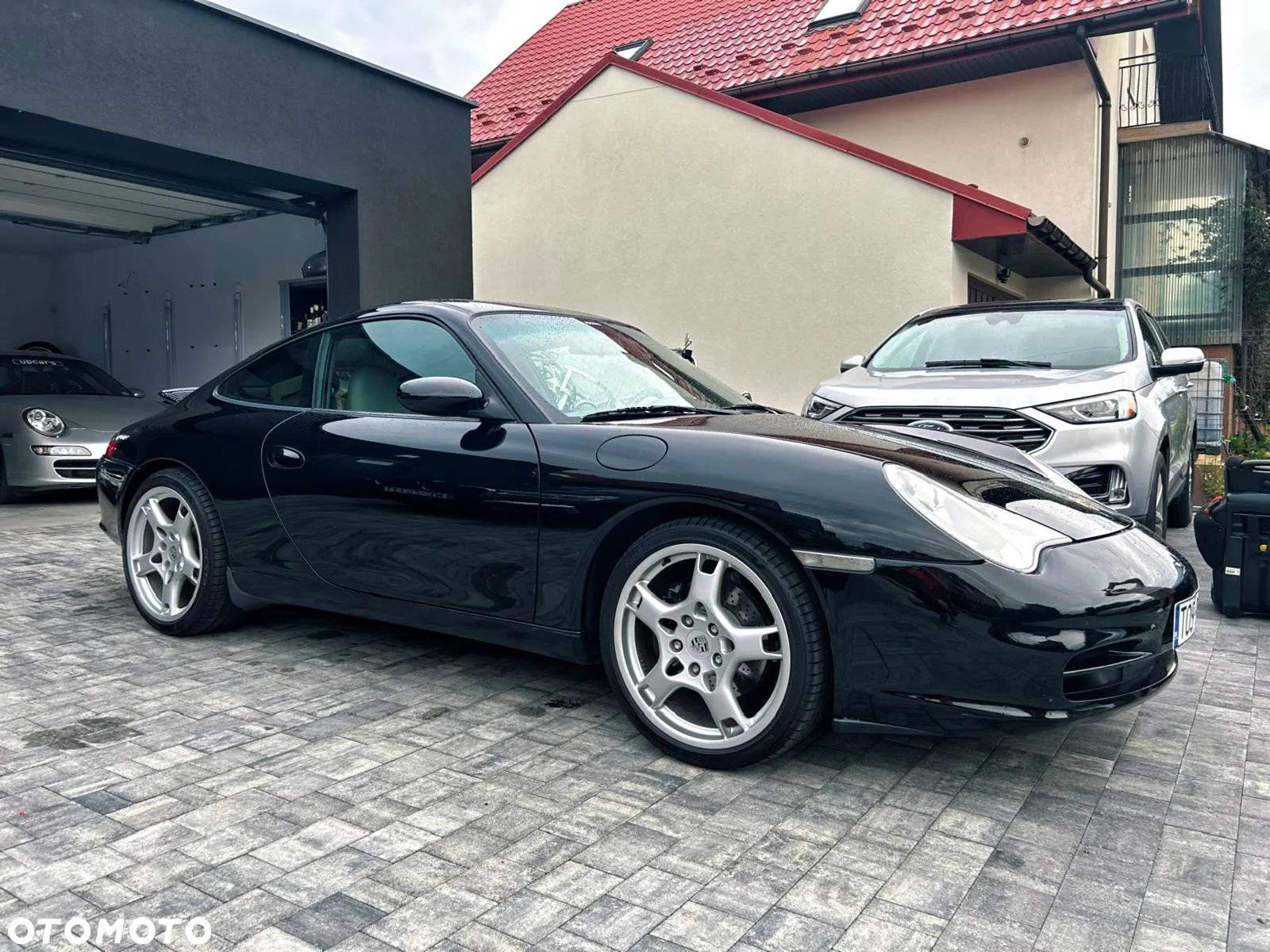 Porsche 911 Carrera - 15