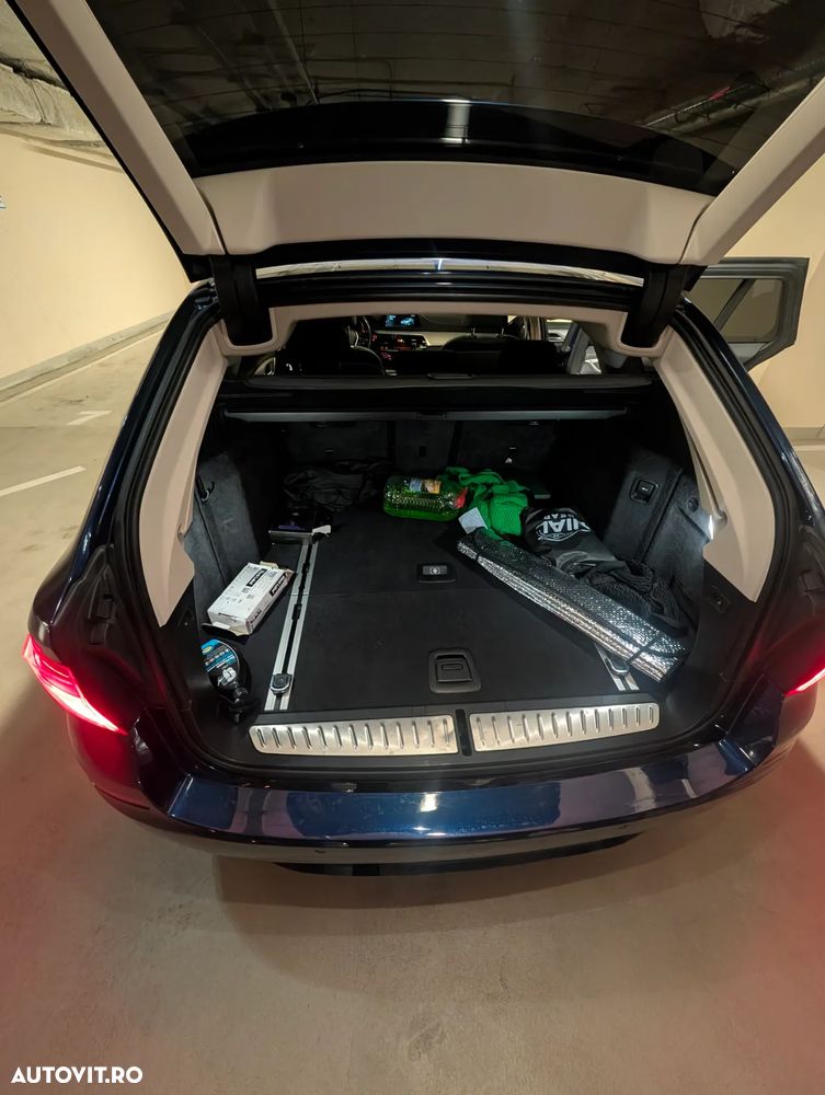 BMW Seria 5 520d xDrive Touring Aut. - 14