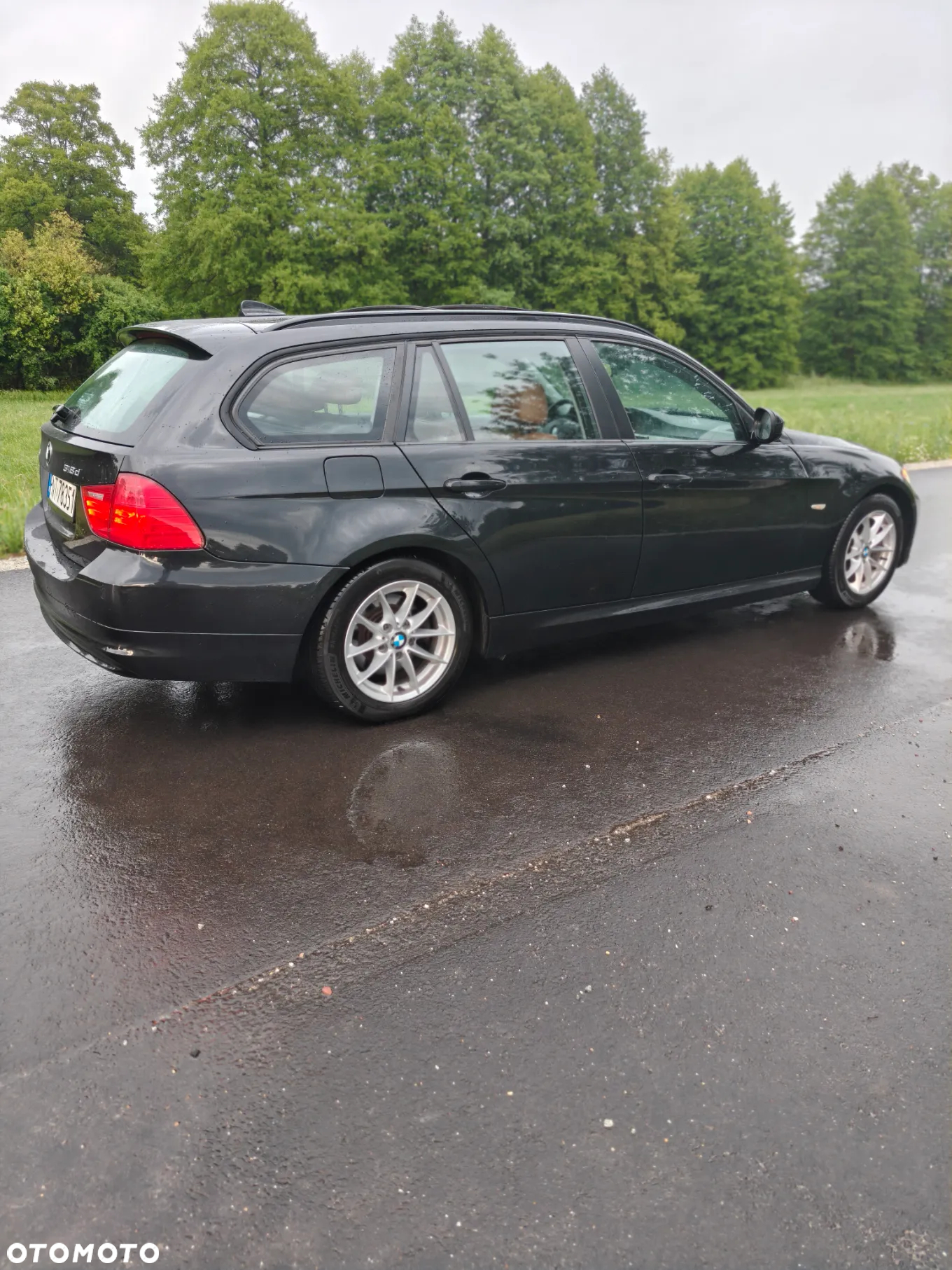 BMW Seria 3 318d - 4