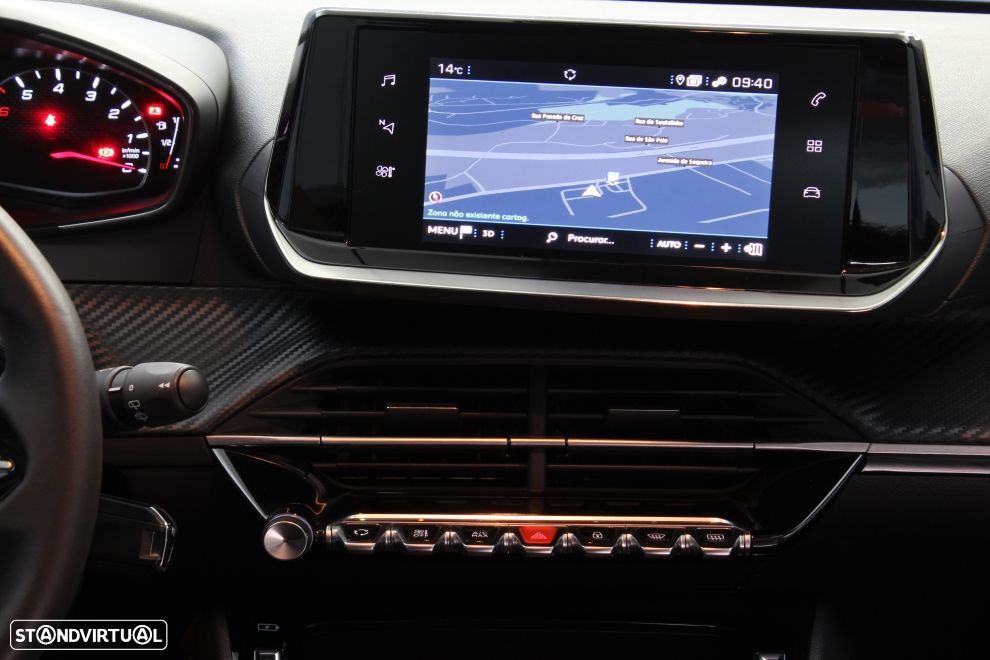 Peugeot 2008 1.2 PureTech Active Pack - 16