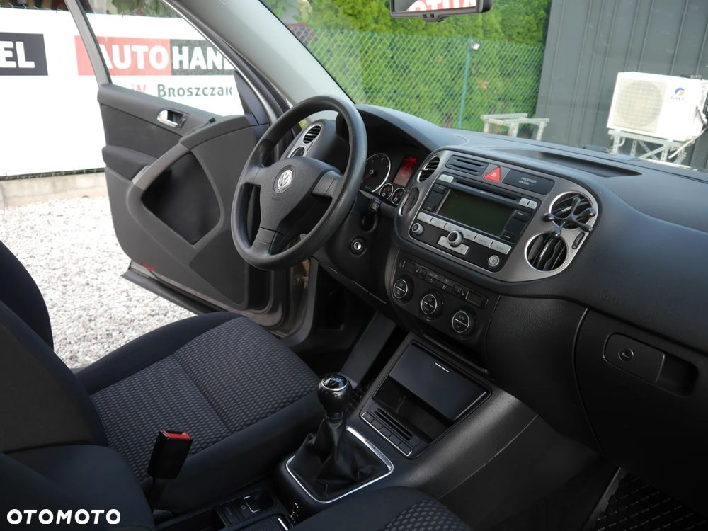 Volkswagen Tiguan 2.0 TDI DPF 4Motion Trend & Fun - 8