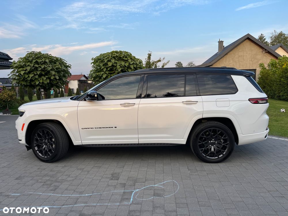 Jeep Grand Cherokee - 19