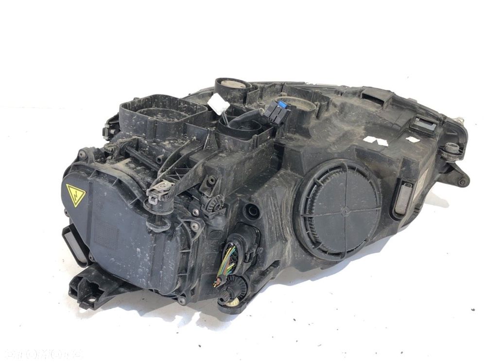 REFLEKTOR PRAWY PRZÓD XENON  VW GOLF VII (5G1, BQ1, BE1, BE2) 2012 - 2022 1.4 TSI 90 kW [122 KM] - 4