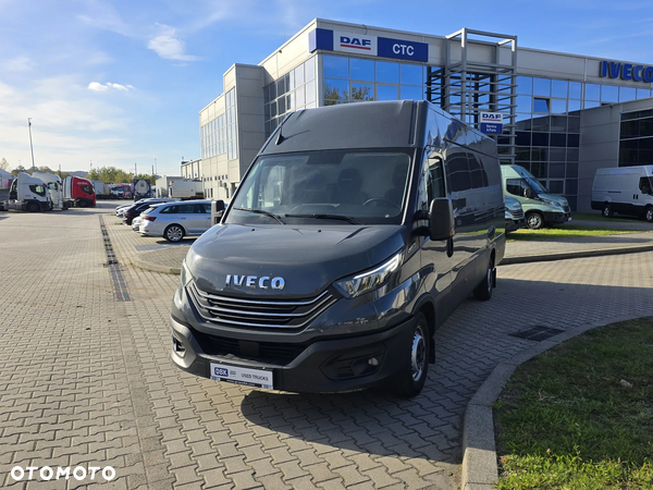 Iveco DAILY 35S18 Furgon Maxi