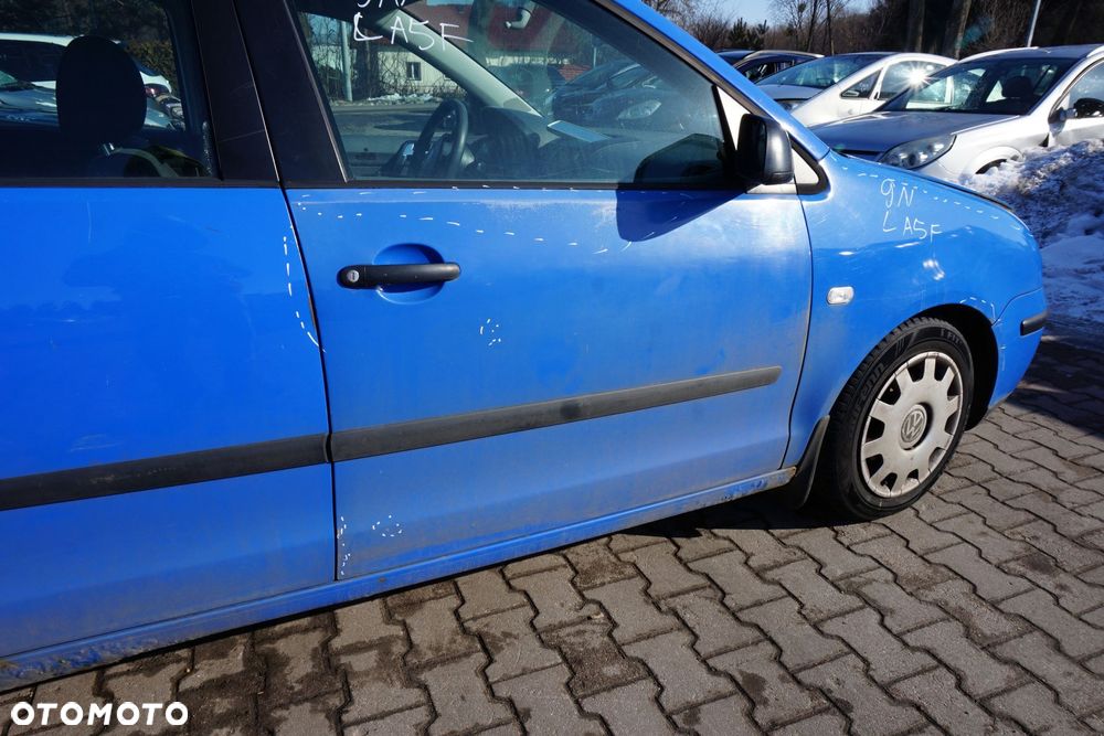 DRZWI PRZEDNIE PRAWE POLO IV 9N 5D HB LA5F  NIEBIESKI VOLKSWAGEN 2001-2004 - 2