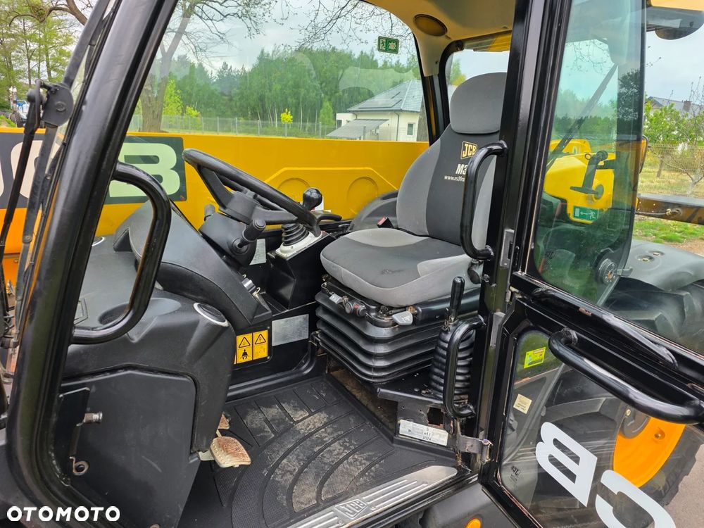 JCB 536 70 LP AGRI SUPER - 8