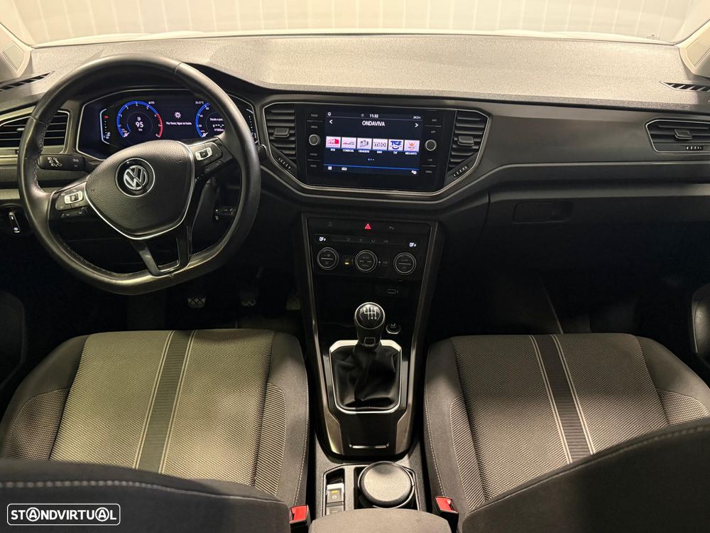 Volkswagen T-Roc 1.5 TSI Style — fotografia 6