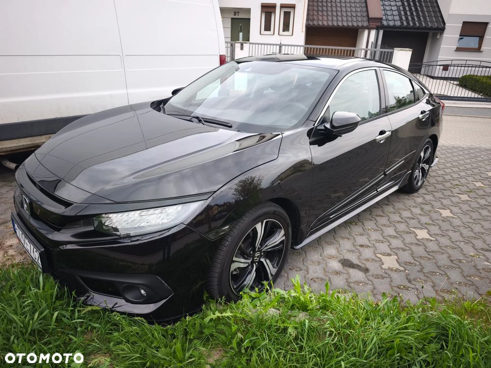 Honda Civic 1.5 i-VTEC Turbo CVT Executive - 9