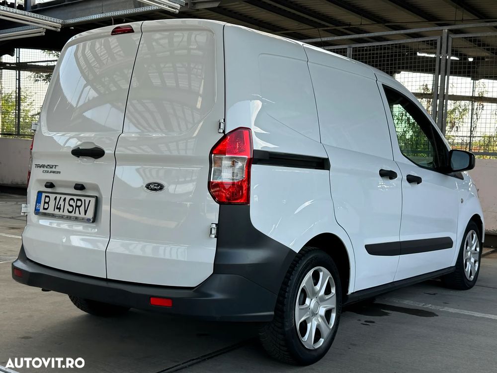 Ford Courier Van - 6