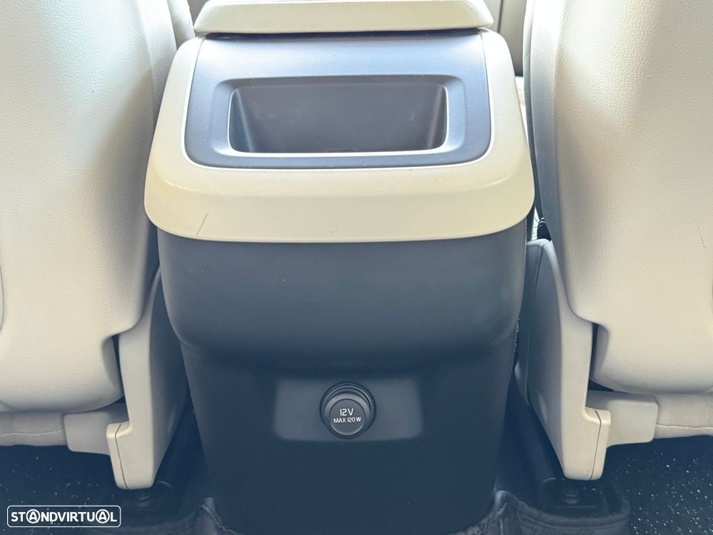 Volvo XC 90 - 26
