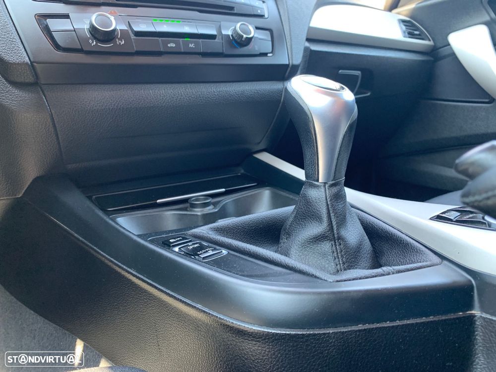 BMW 114 d Line Sport - 29