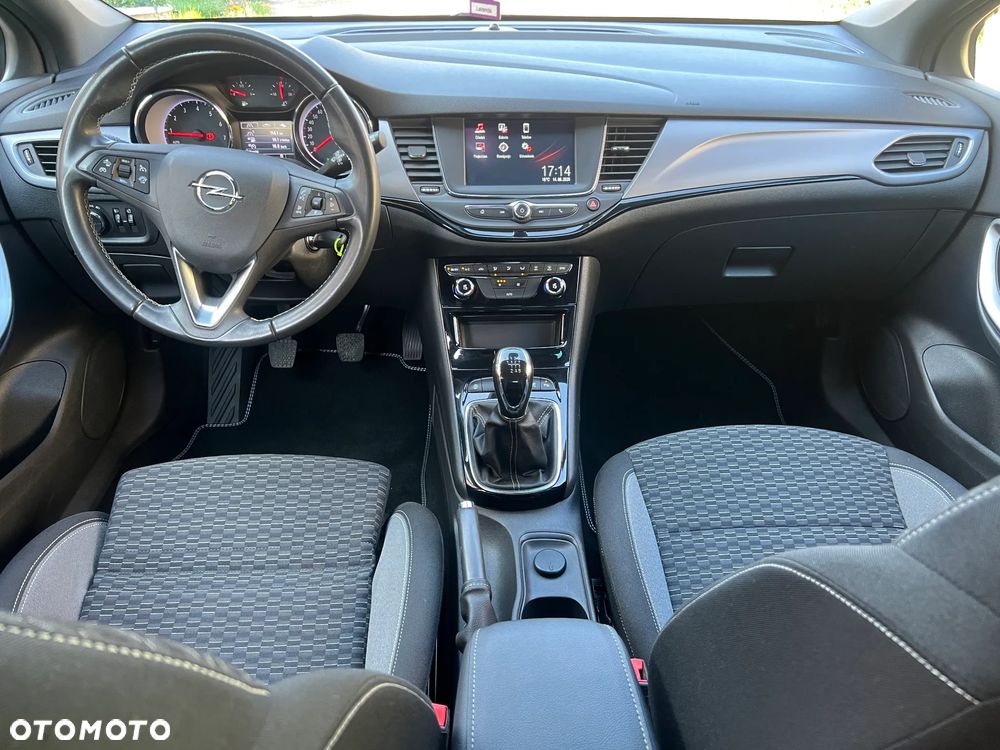 Opel Astra - 28