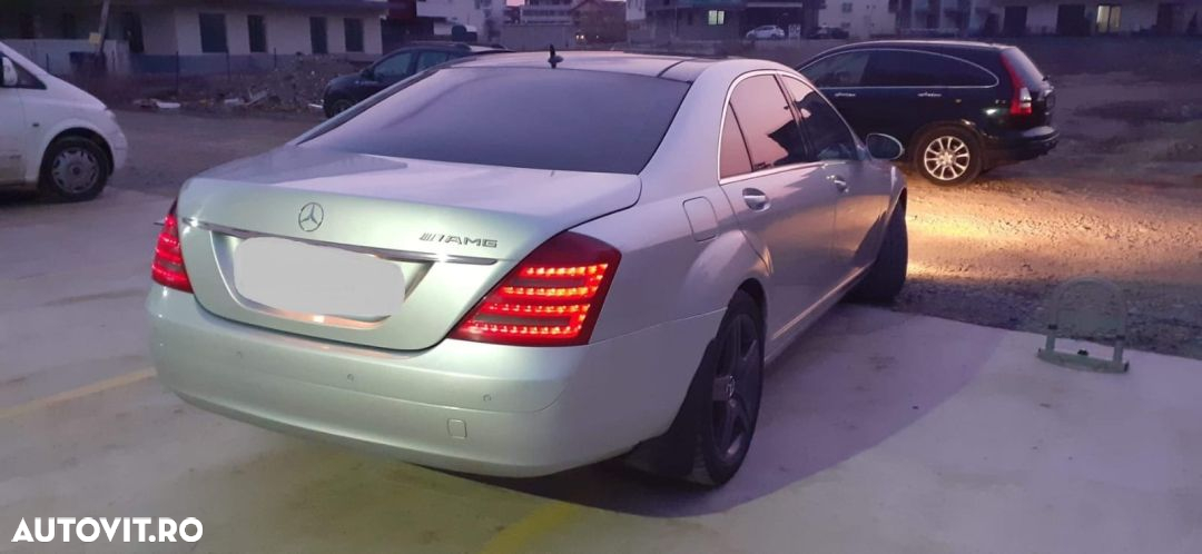 Dezmembrari  Mercedes-Benz S-CLASS (W221)  2005  > 2013 S 320 CDI Mot - 10