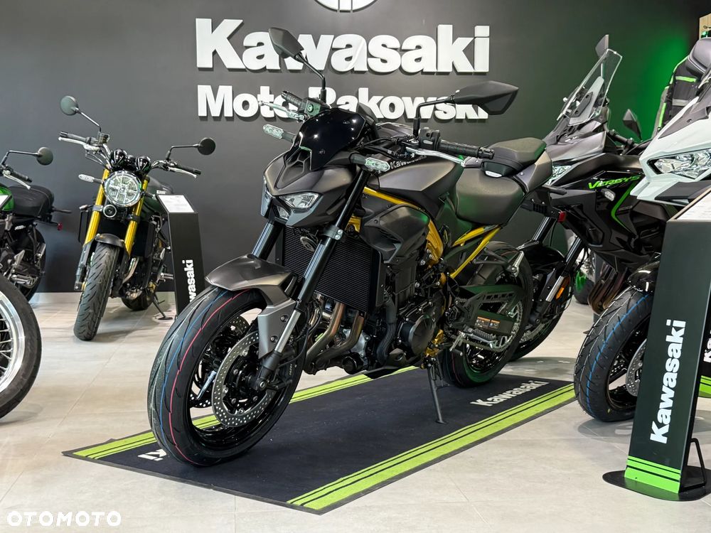 Kawasaki Z 900 - 8