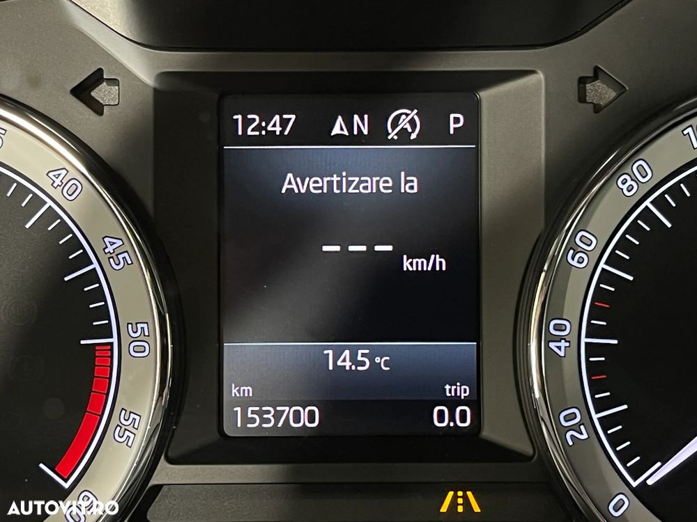Skoda Octavia Combi 1.6 TDI DSG Style - 28
