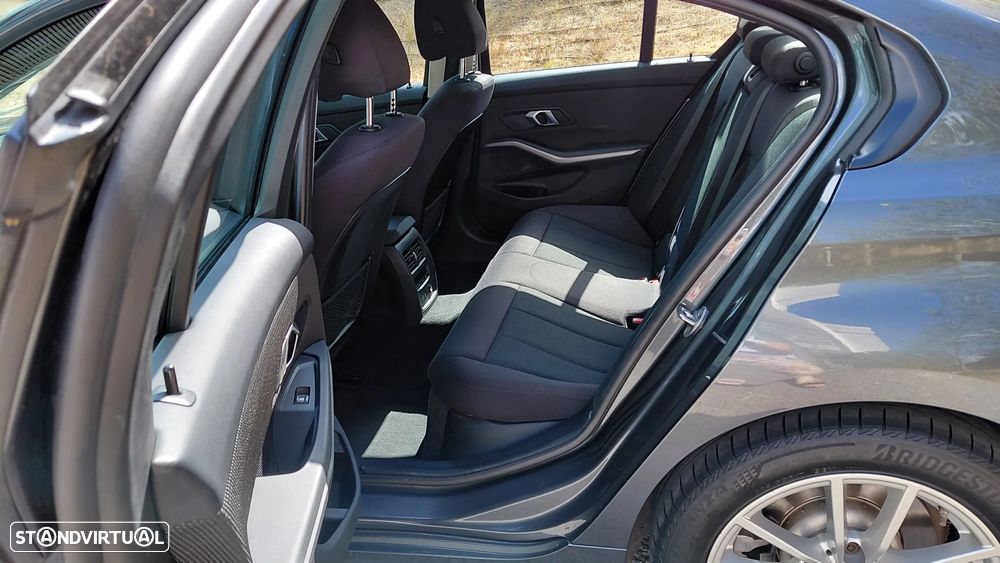 BMW 330 e Corporate Edition Auto - 7