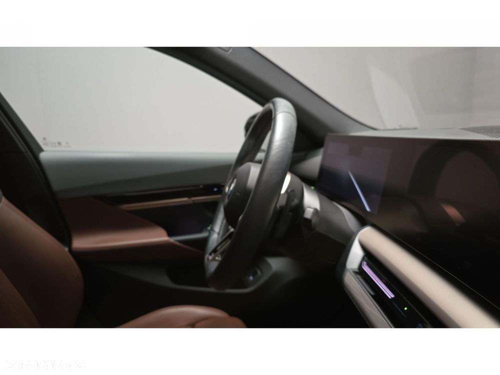 BMW Seria 5 - 26