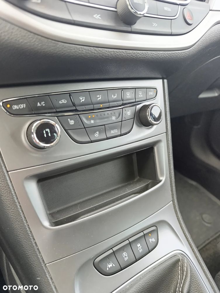 Opel Astra - 15