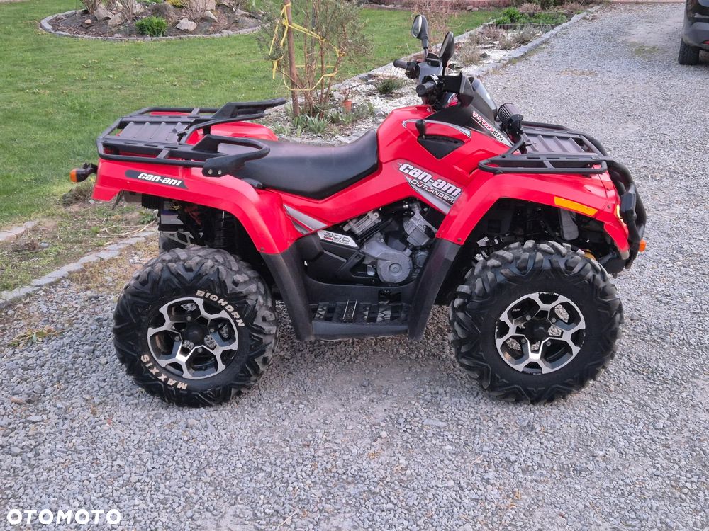 Can-Am Outlander - 10