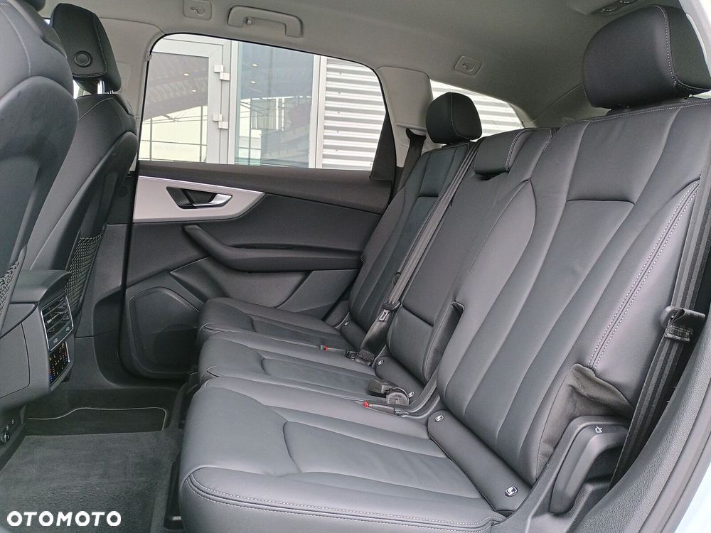 Audi Q7 - 14