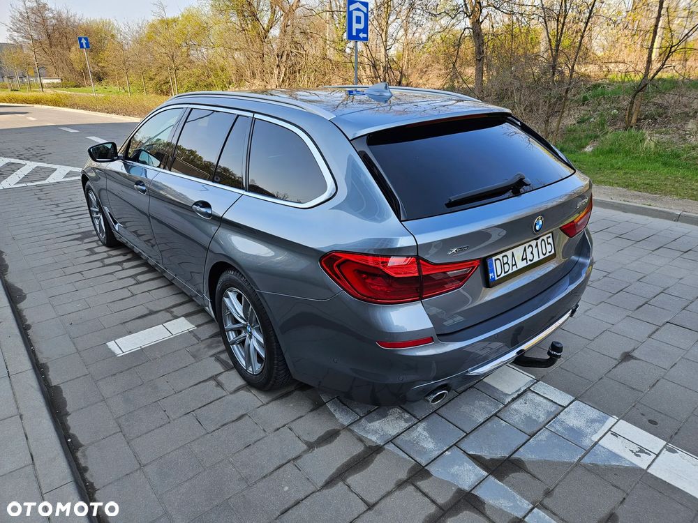 BMW Seria 5 520d xDrive Luxury Line - 15