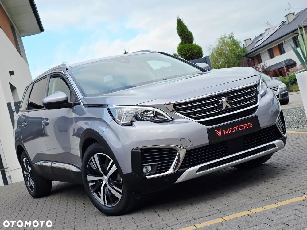 Peugeot 5008 PureTech 130 EAT8 Stop & Start Allure Pack - 1