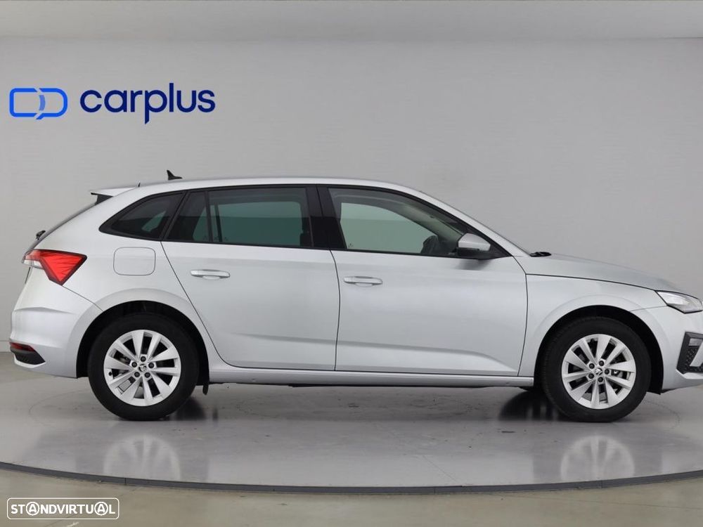 Skoda Scala 1.0 TSI DSG — fotografia 8