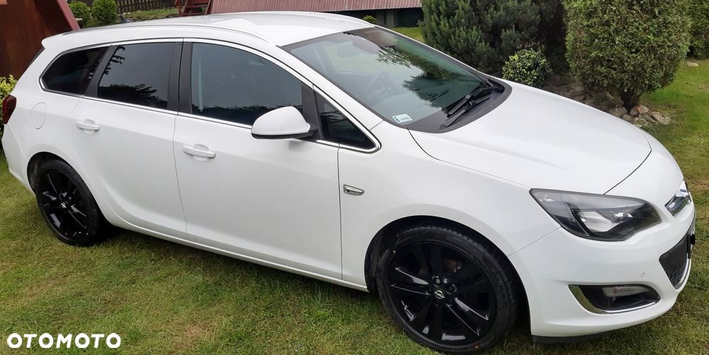 Opel Astra 1.4 Turbo Cosmo - 9