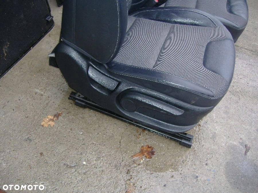KIA NIRO FOTELE FOTEL komplet SKÓRA + materiał - 8