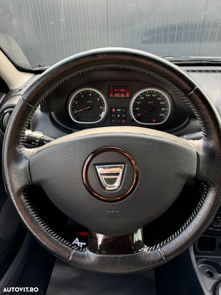 Dacia Duster 1.6 4x2 Laureate - 15