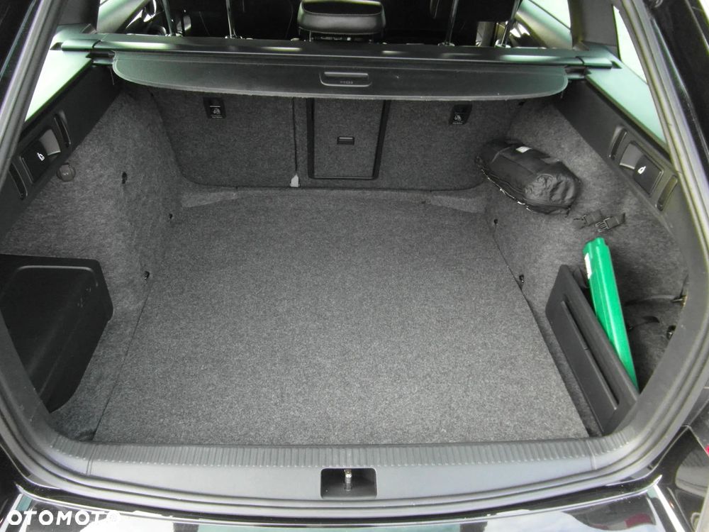Skoda Octavia 2.0 TDI DSG RS - 7