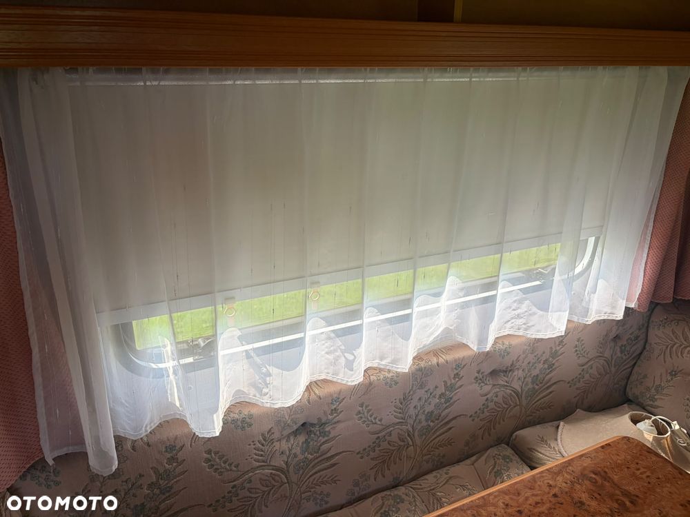 Caravelair B4502 - 13