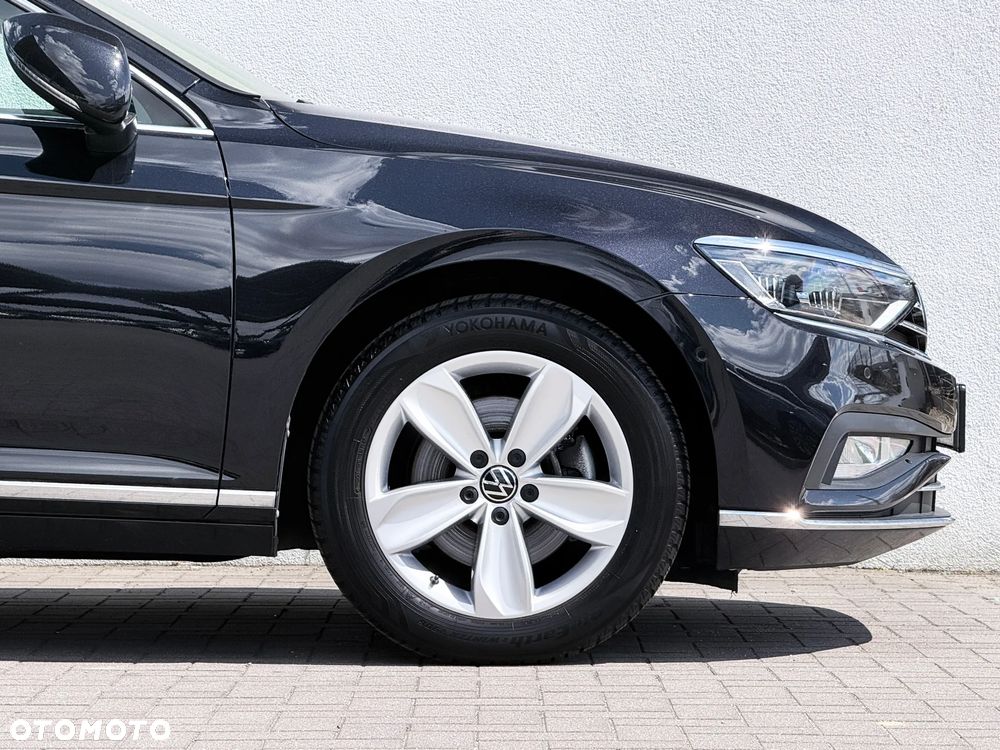 Volkswagen Passat Variant 2.0 TSI Elegance DSG - 5