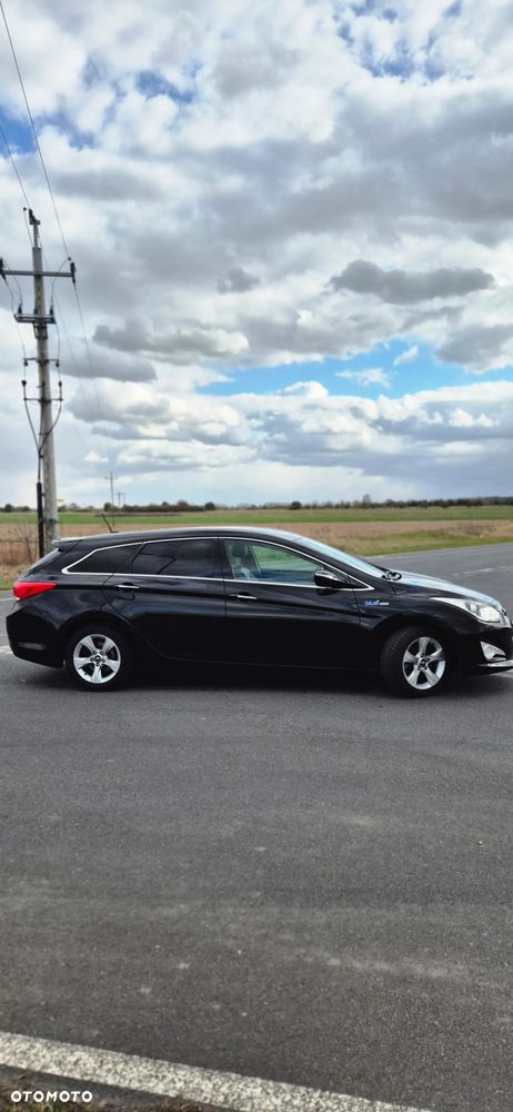 Hyundai i40 1.7 CRDi Comfort + - 5