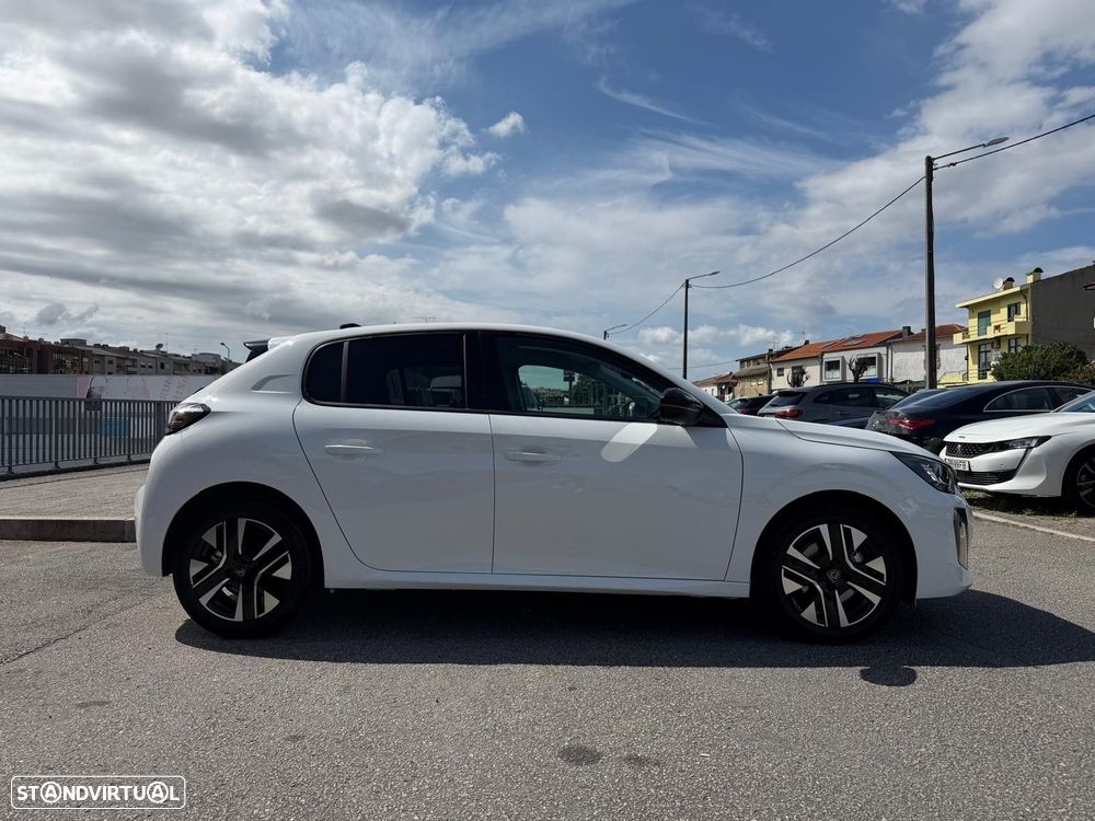 Peugeot 208 1.2 PureTech Allure - 6