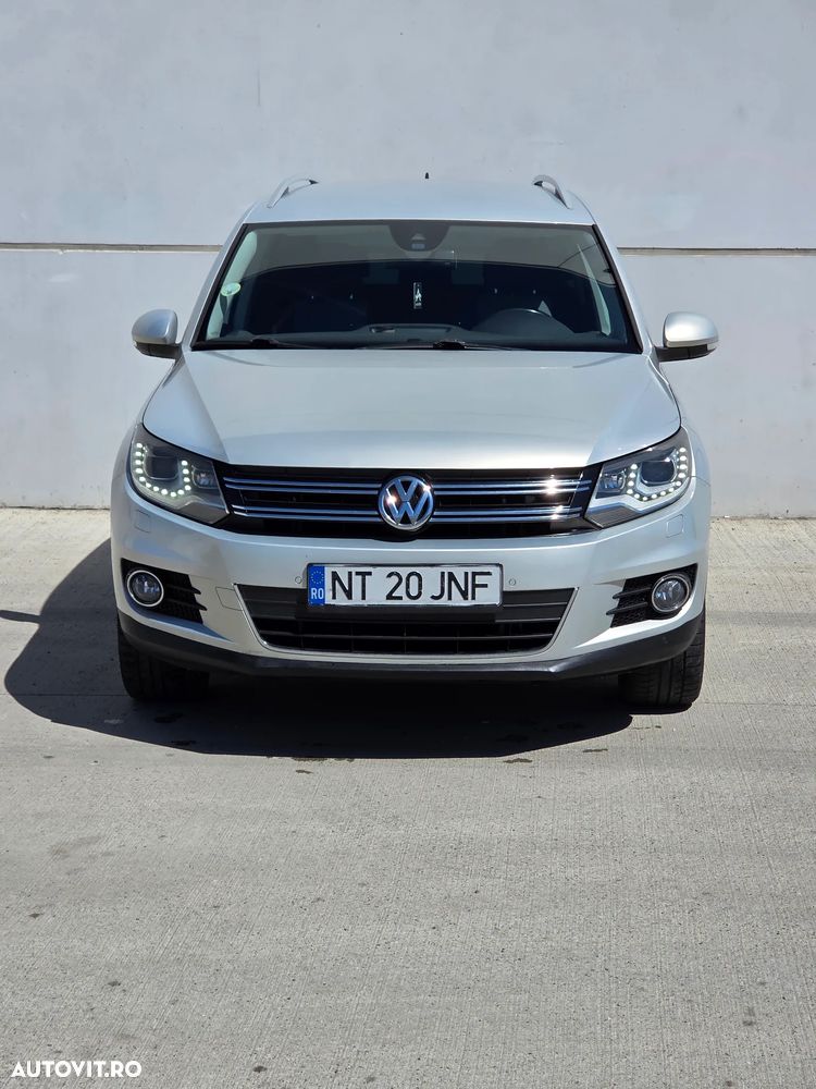 Volkswagen Tiguan 2.0 TDI DPF 4Motion BlueMotion Technology Exclusive - 16