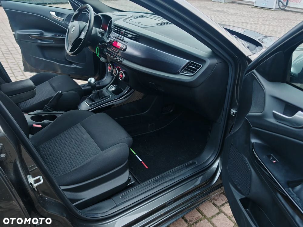 Alfa Romeo Giulietta 1.4 TB Distinctive - 9