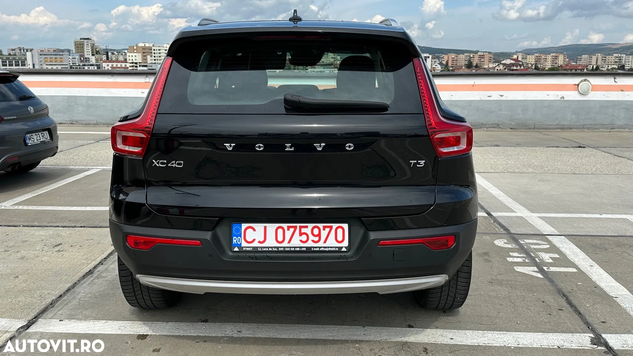 Volvo XC 40 T3 AT8 Momentum Pro - 6