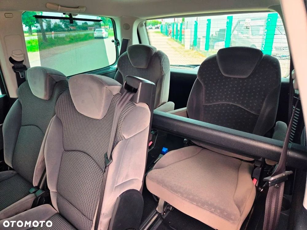 Peugeot 807 HDi 135 Premium - 31