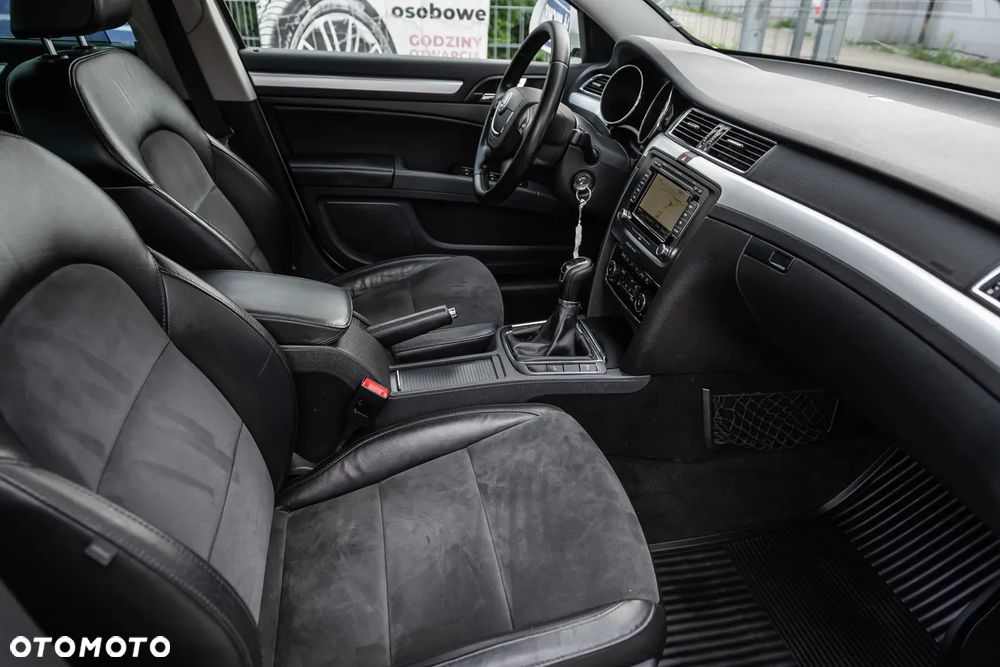 Skoda Superb 1.8 TSI Exclusive - 31