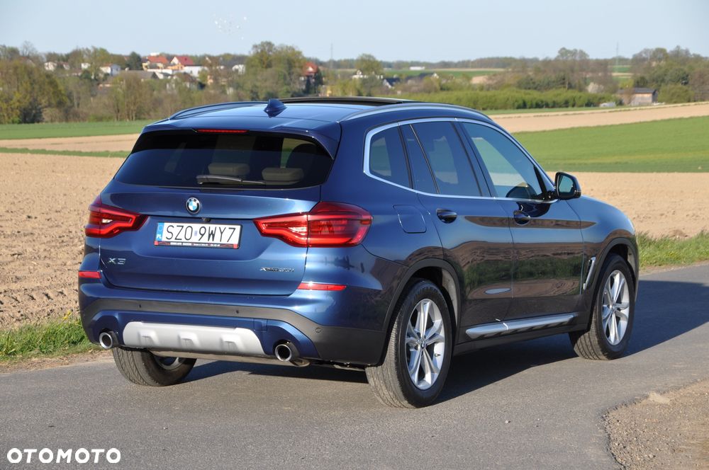 BMW X3 xDrive30i xLine - 4