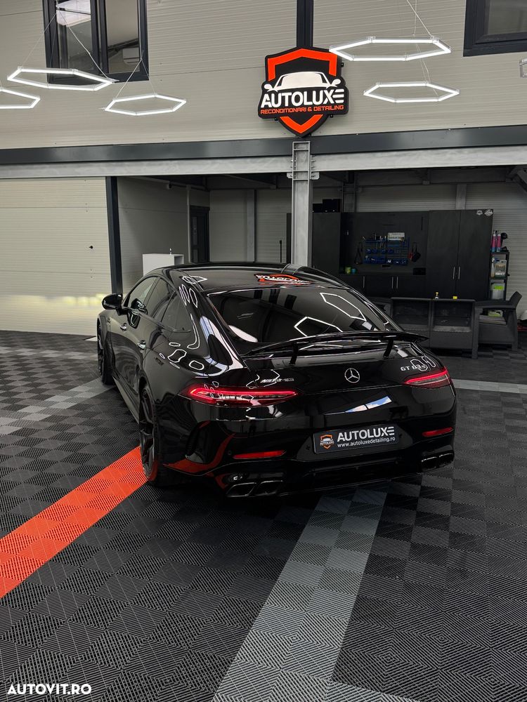 Mercedes-Benz AMG GT-S 63 4MATIC+ - 8