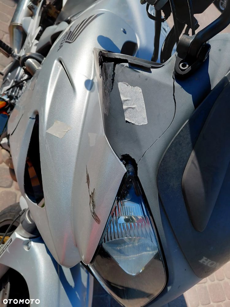 Honda CBF - 10