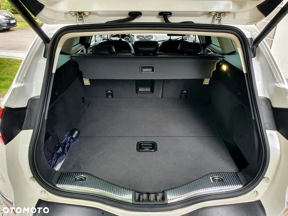 Ford Mondeo Vignale 2.0 TDCi 4WD PowerShift - 23