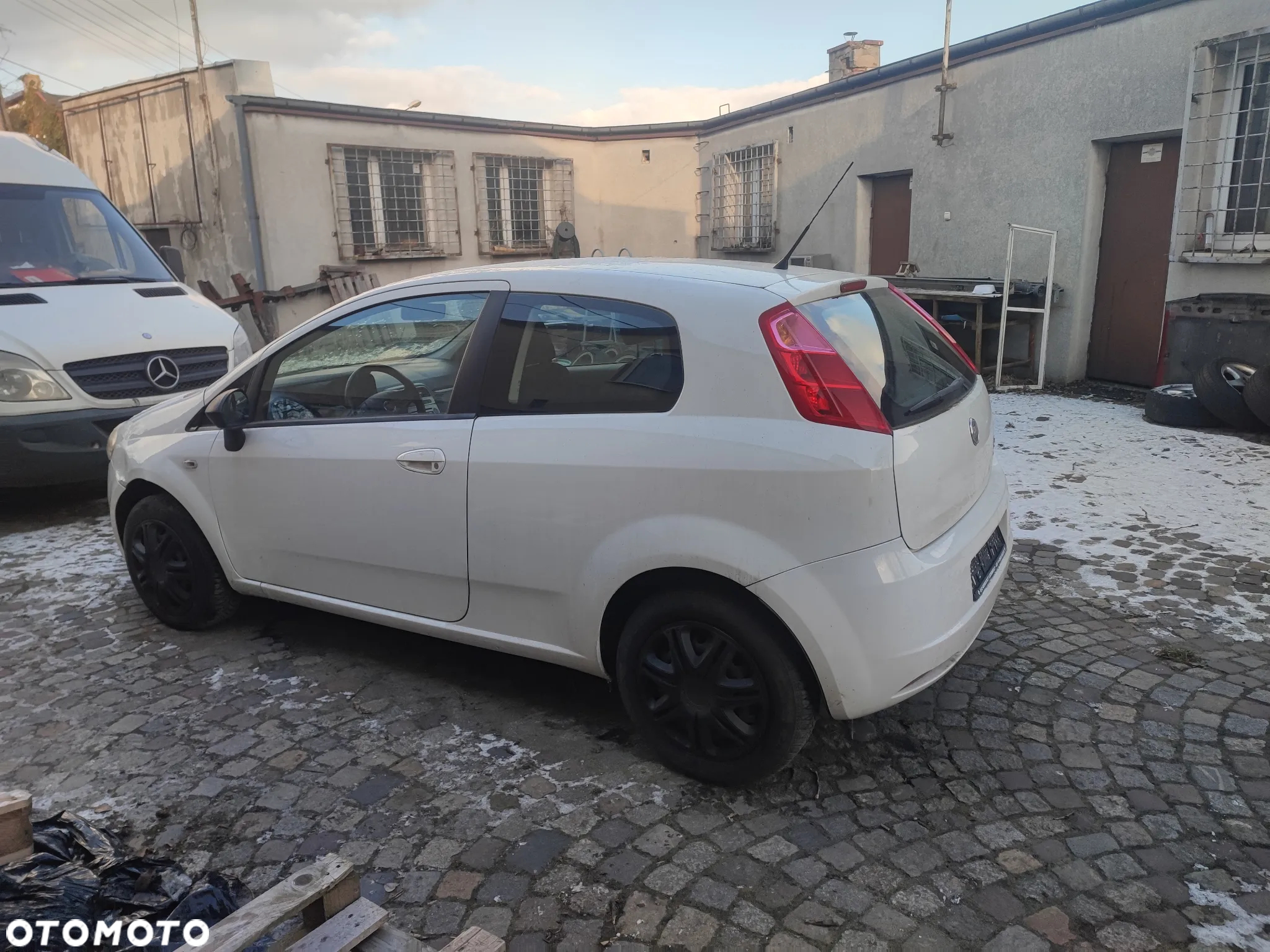 Fiat Grande Punto - 9