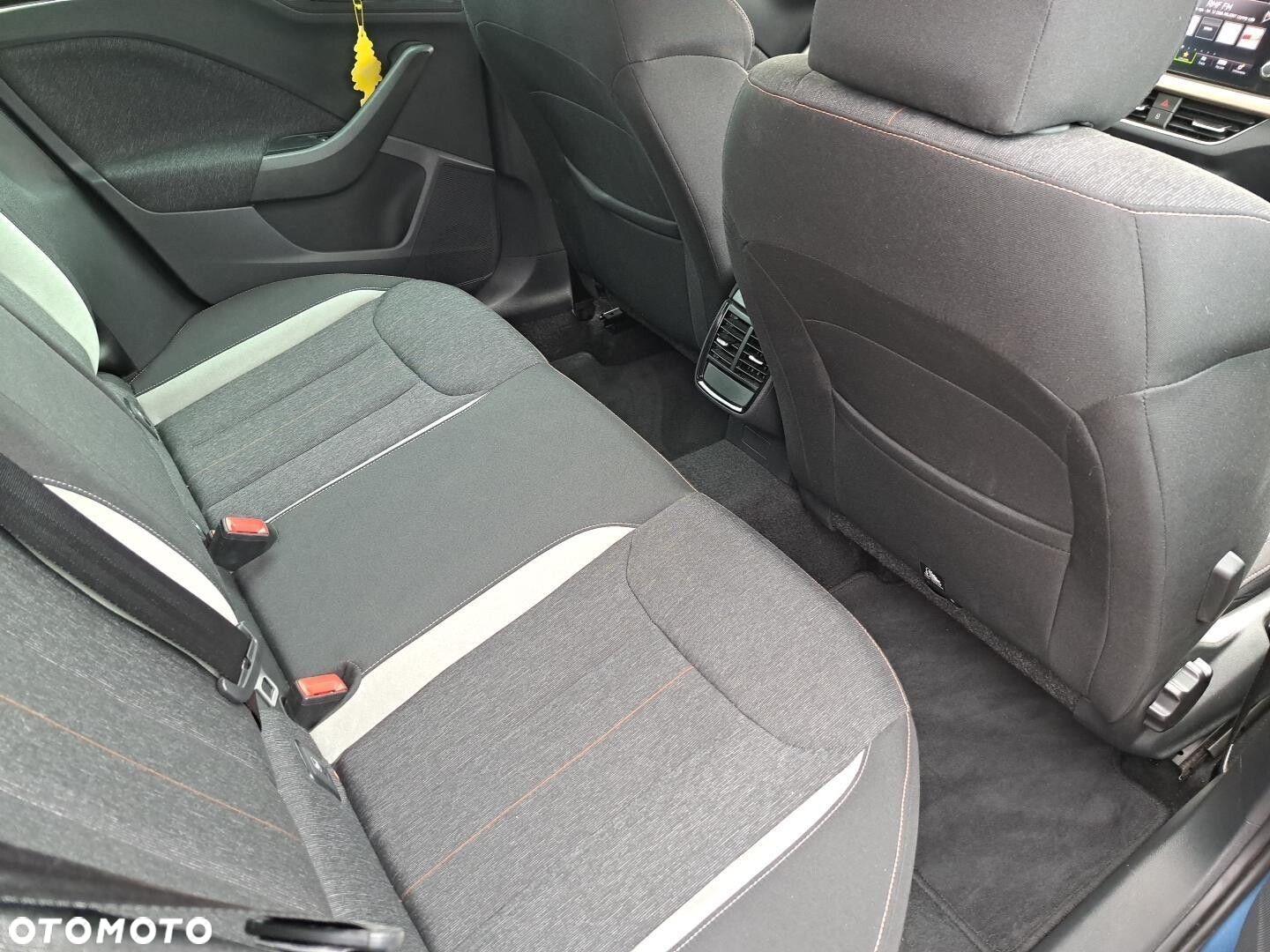 Skoda Kamiq 1.0 TSI Style DSG - 22