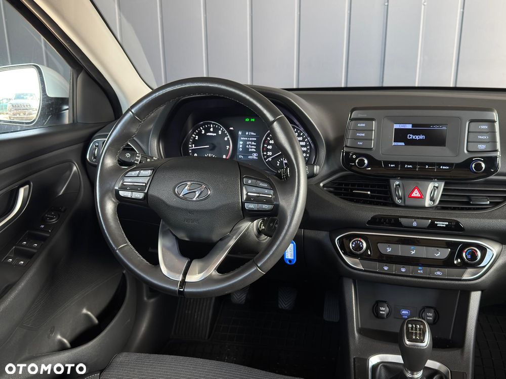 Hyundai i30 1.5 T-GDI 48V Modern - 18
