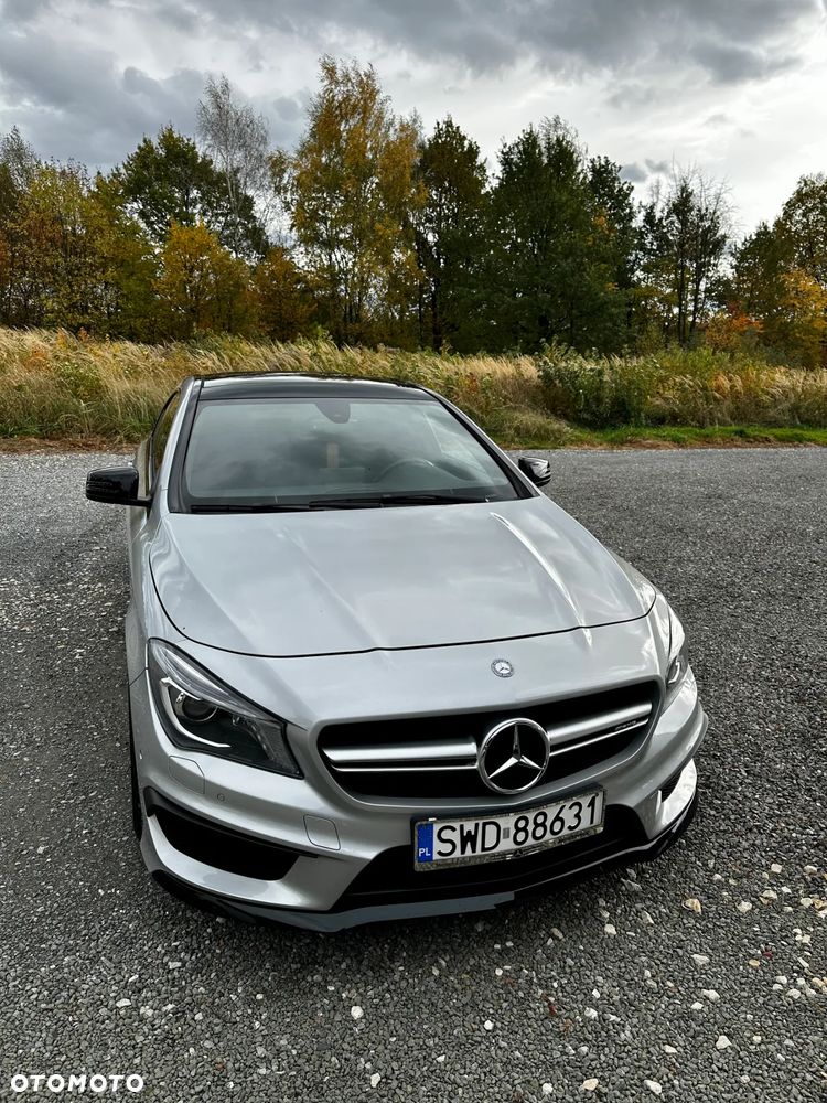 Mercedes-Benz CLA 45 AMG 4-Matic - 2