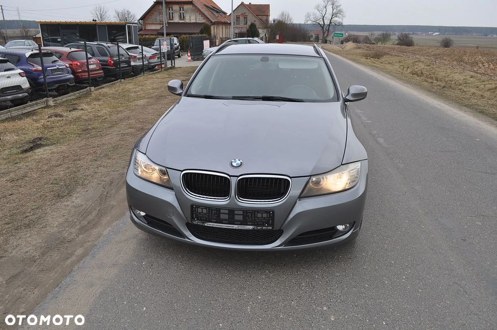 BMW Seria 3 316d Modern Line - 9